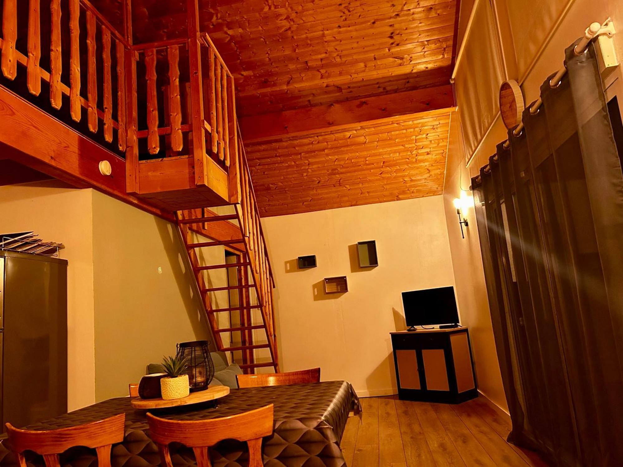 Gite Du Moulin Montgesoye Εξωτερικό φωτογραφία